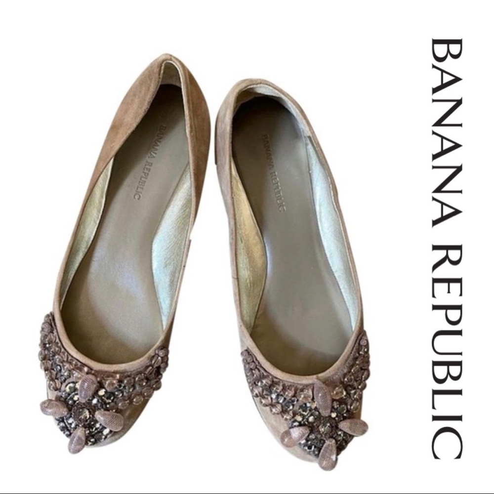 New Jewel/Bead Embellished Ballet Flats in Taupe Suede, 8.5, Banana Republic.
